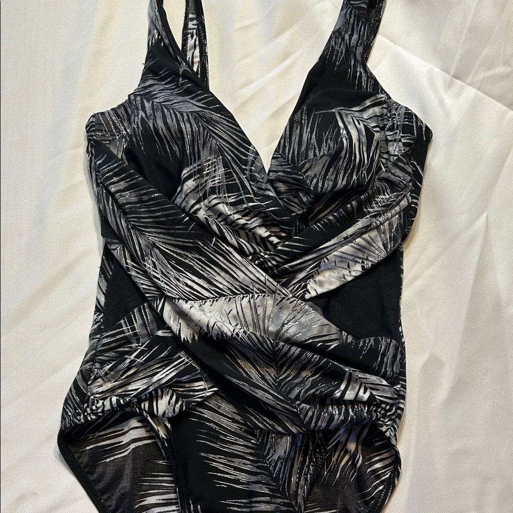 Miraclesuit Black and White One Piece Swimsuit